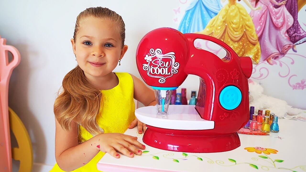 Ein Spielzeug, das Gutes tut: Was ist gut an einer Kindernähmaschine, die wirklich näht?